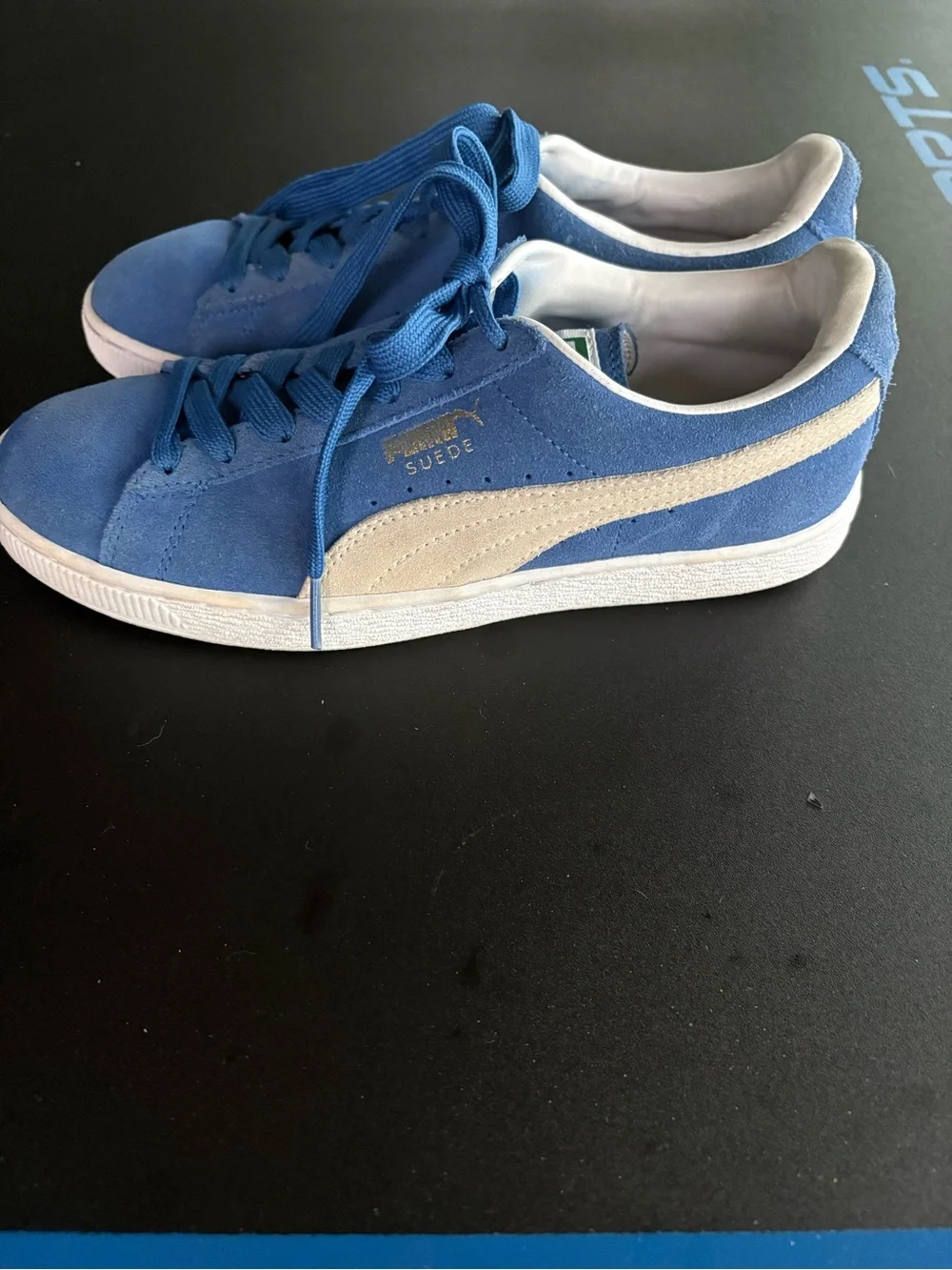 Men’s Suede Classic Blue White Pumas Size 6.5
